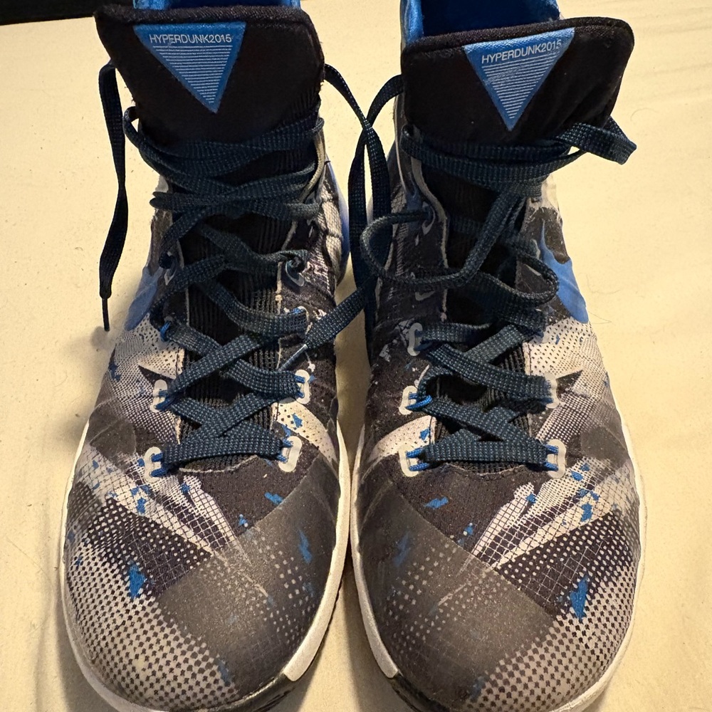 Nike Hyperdunk 2015 Black and Blue Sneakers